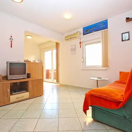 Dragan 1467 Apartment